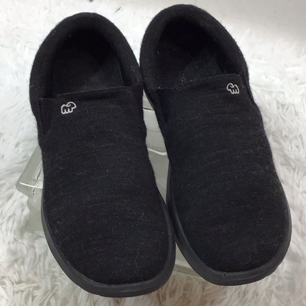Merinos black wool slip ons 10